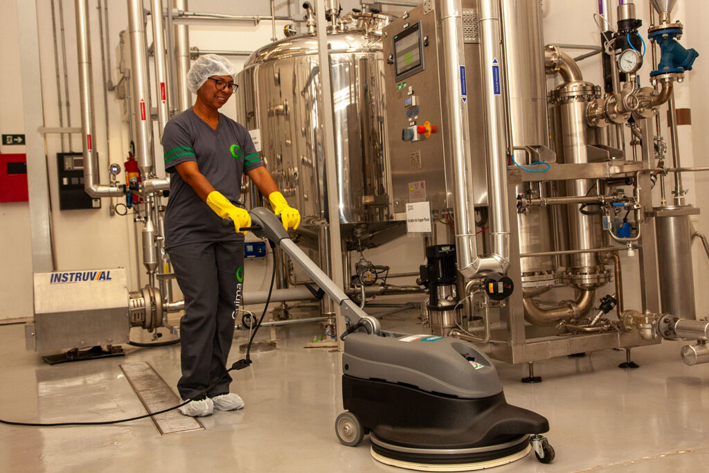 img1 - Limpeza técnica em segmentos industriais: mais do que chão limpo, um fator estratégico para segurança e produtividade